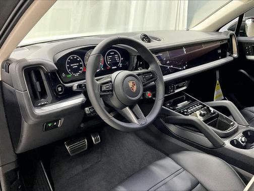 2026 Porsche Cayenne Turbo GT