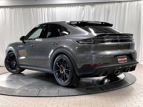 2026 Porsche Cayenne Turbo GT