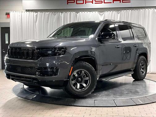 2023 Jeep Wagoneer Series II Carbide 4x4