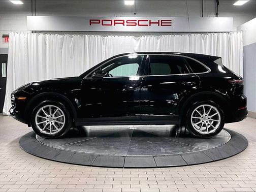 2021 Porsche Cayenne Cayenne