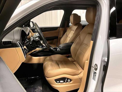 2020 Porsche Cayenne S