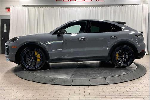 2024 Porsche Cayenne Turbo GT