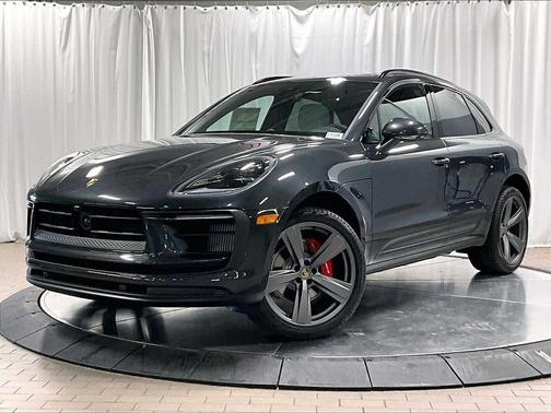 2026 Porsche Macan Macan S
