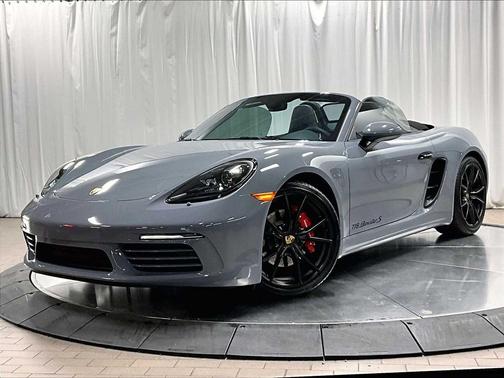 2025 Porsche 718 Boxster S