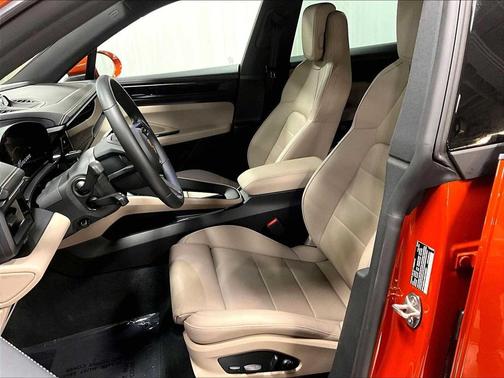 2025 Porsche Macan Electric