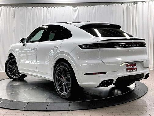 2026 Porsche Cayenne S
