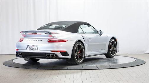 2018 Porsche 911 Turbo