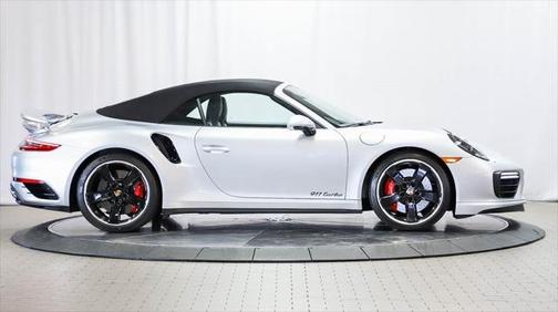 2018 Porsche 911 Turbo