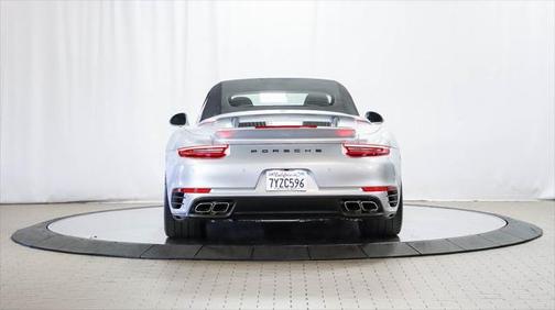 2018 Porsche 911 Turbo