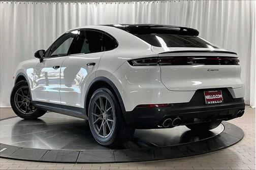 2024 Porsche Cayenne Coupe AWD