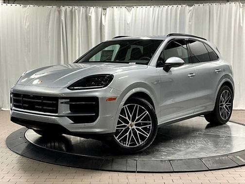 DOLOMITE 2026 Porsche Cayenne Cayenne
