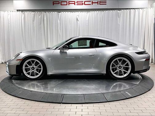 GT SILVER MET 2026 Porsche 911 GT3 w/Touring Package