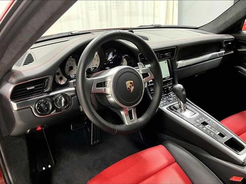 2014 Porsche 911 Carrera