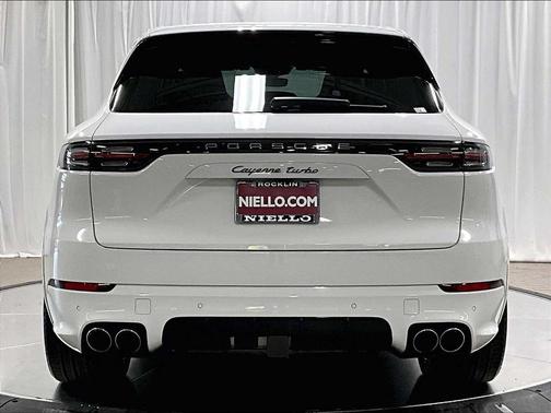2021 Porsche Cayenne Turbo