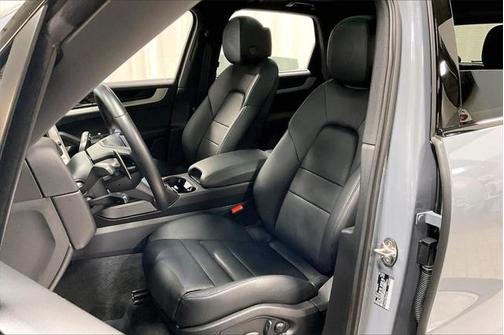 2024 Porsche Cayenne