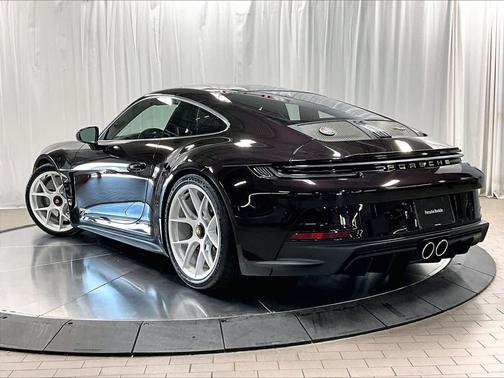2024 Porsche 911 S/T