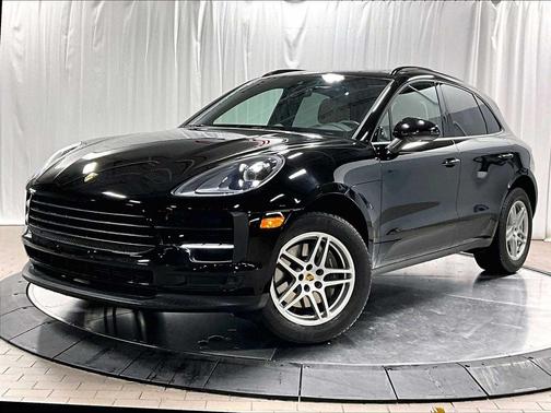 2021 Porsche Macan AWD