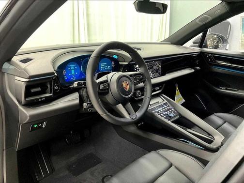Slate Grey Neo 2026 Porsche Macan Macan Electric 4