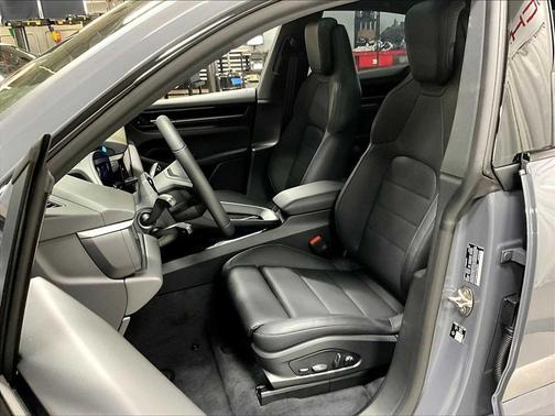 Slate Grey Neo 2026 Porsche Macan Macan Electric 4