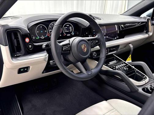 VANADIUM GREY 2026 Porsche Cayenne Cayenne