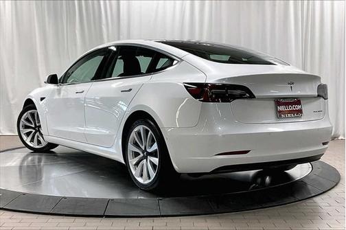 2019 Tesla Model 3 Long Range