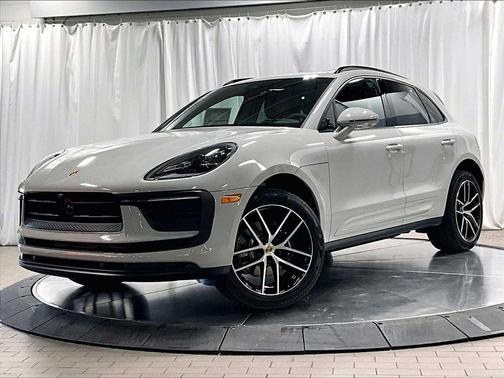 Chalk 2026 Porsche Macan Macan