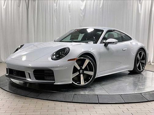 2026 Porsche 911 Carrera 4S