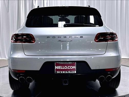 Rhodium Silver Metallic 2017 Porsche Macan Macan