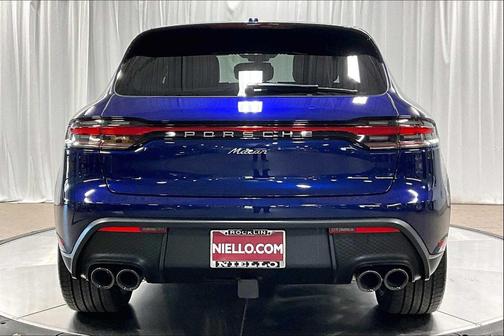 2025 Porsche Macan AWD