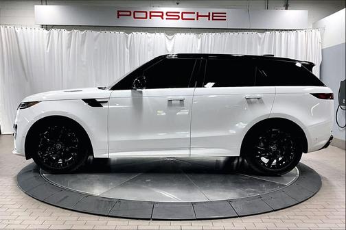 2023 Land Rover Range Rover Sport SE