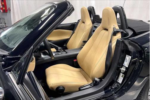 2016 Mazda MX-5 Miata Grand Touring