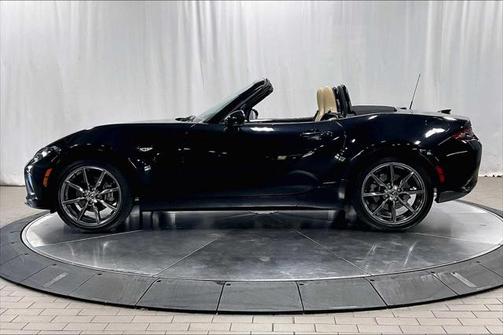 2016 Mazda MX-5 Miata Grand Touring