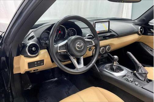 2016 Mazda MX-5 Miata Grand Touring