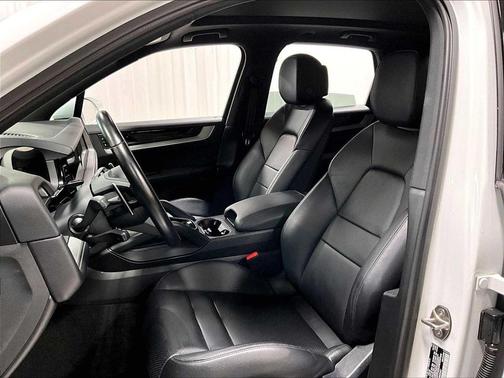 2024 Porsche Cayenne Cayenne