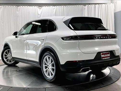 2024 Porsche Cayenne Cayenne