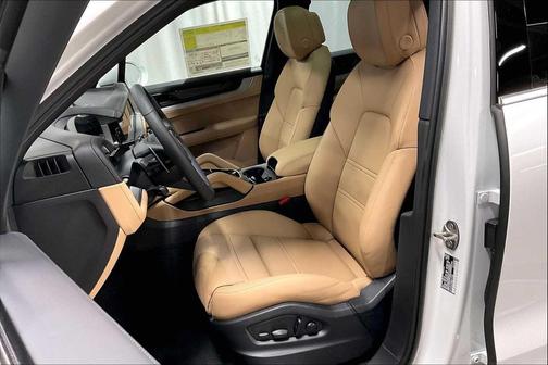 2025 Porsche Cayenne E-Hybrid