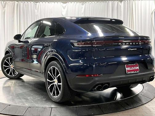 2025 Porsche Cayenne Cayenne