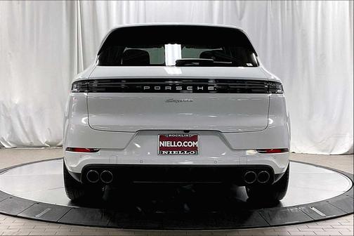 2025 Porsche Cayenne E-Hybrid