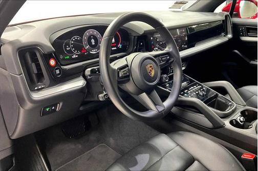 2024 Porsche Cayenne AWD