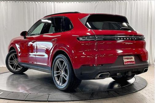2024 Porsche Cayenne AWD