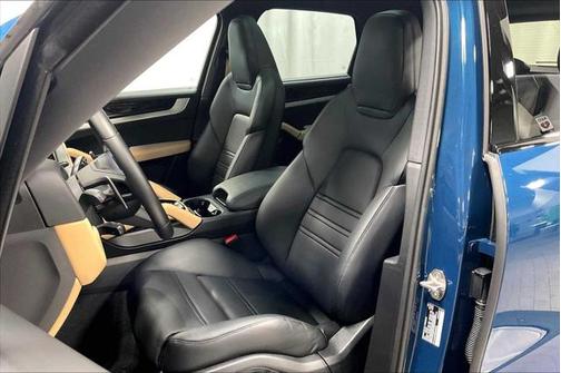 2024 Porsche Cayenne S