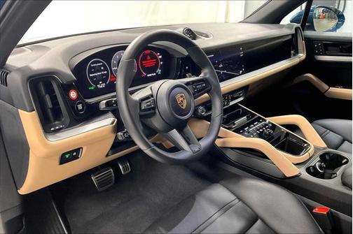 2024 Porsche Cayenne S