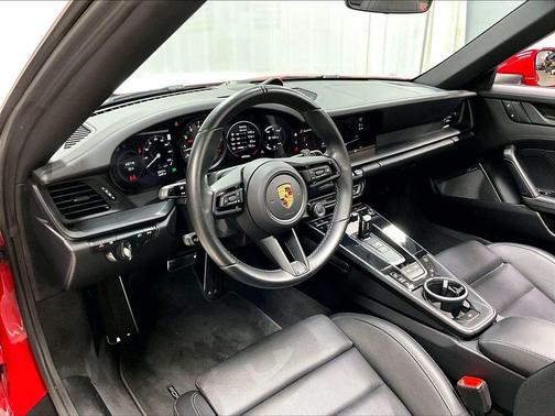 2024 Porsche 911 Carrera GTS