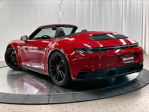 2024 Porsche 911 Carrera GTS