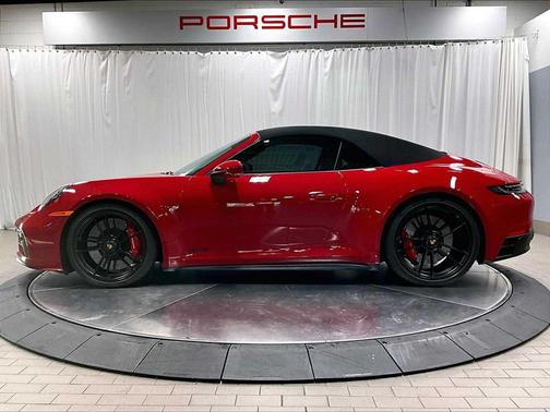 2024 Porsche 911 Carrera GTS