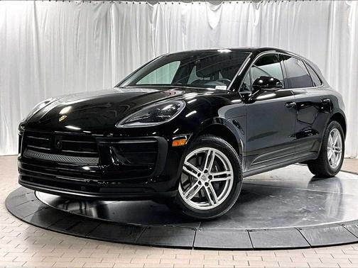 2024 Porsche Macan AWD