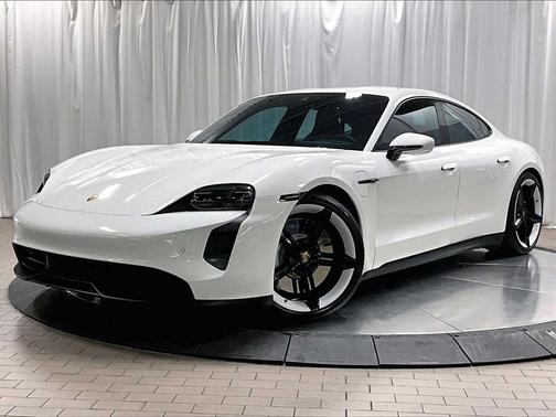 2022 Porsche Taycan RWD
