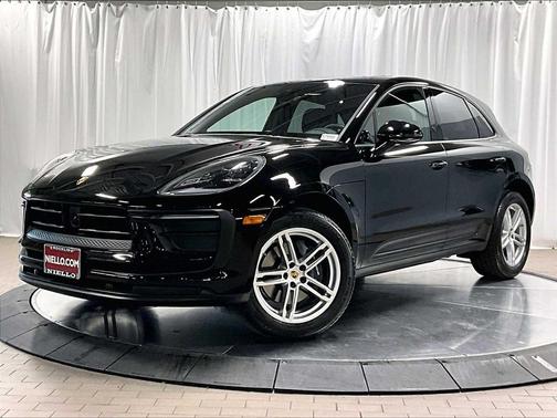 2025 Porsche Macan AWD