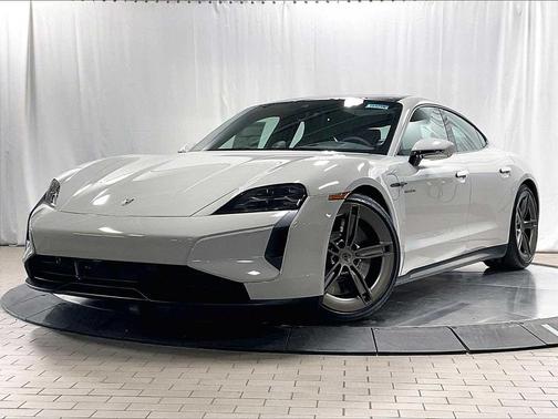 2025 Porsche Taycan Turbo
