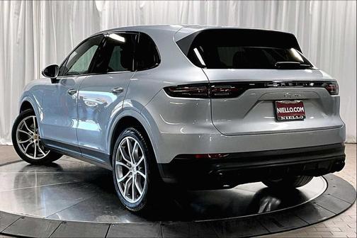2023 Porsche Cayenne Cayenne